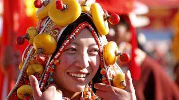 3 Beautiful Locations You Must See in Tibet beautiful tibet festival