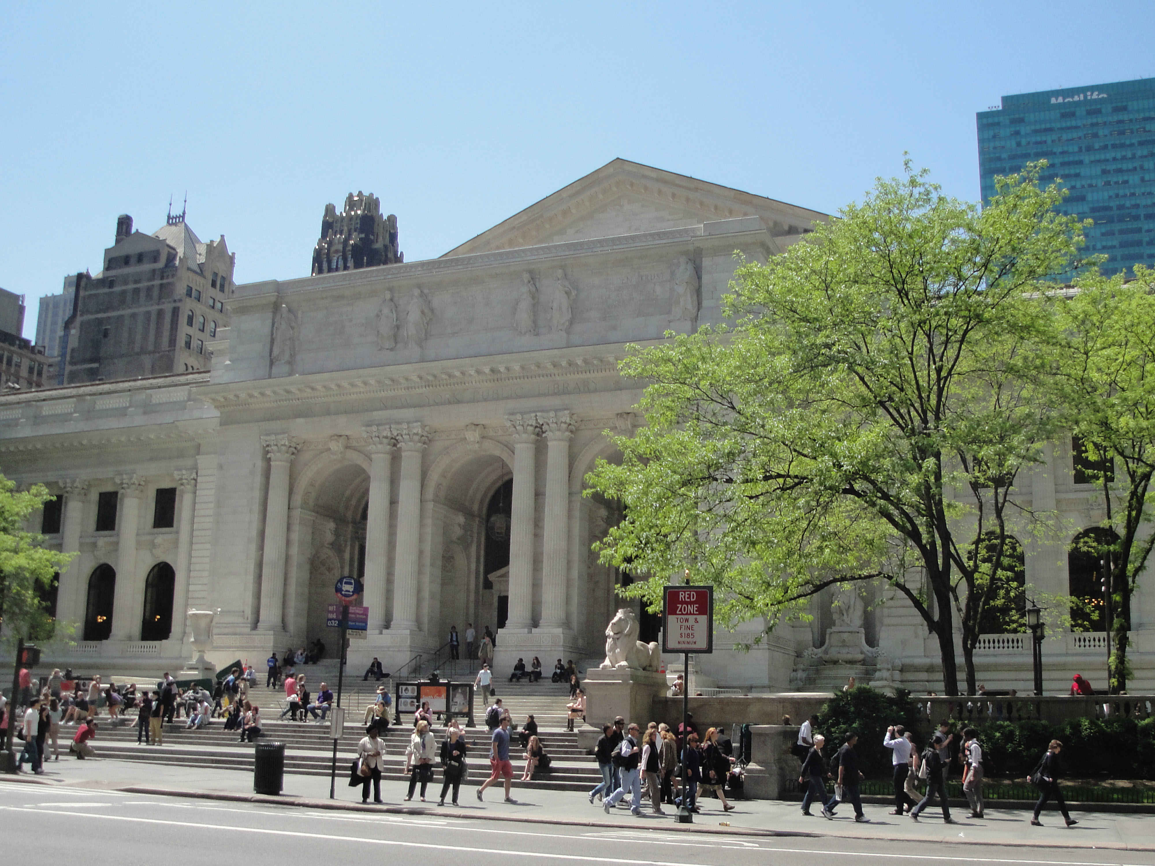 New_York_Public_Library_May_2011