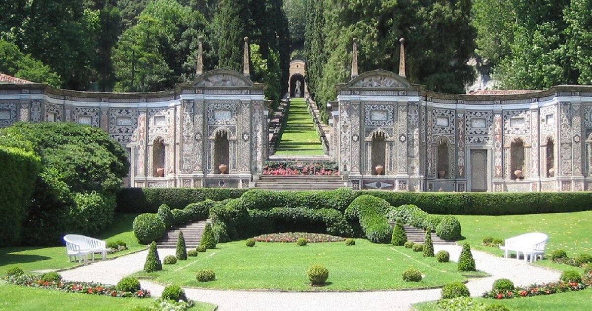 3. Villa d'Este Garden - Tivoli, Italy