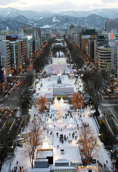 2. Sapporo, Hokkaido, Japan: 485 cm