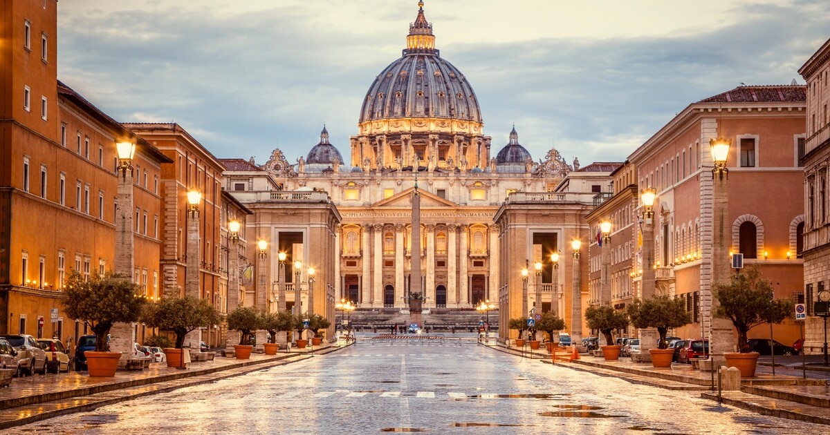 5. Vatican Museum