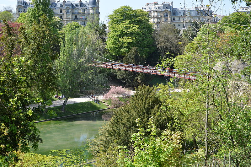 8. Parc des Buttes-Chaumont - Paris, France