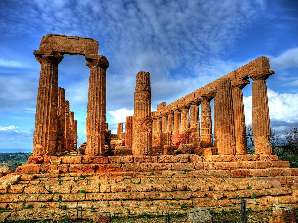 archaeological wonders sicily italy