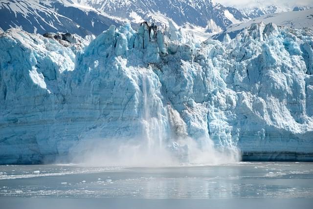alaska glacier ice calving