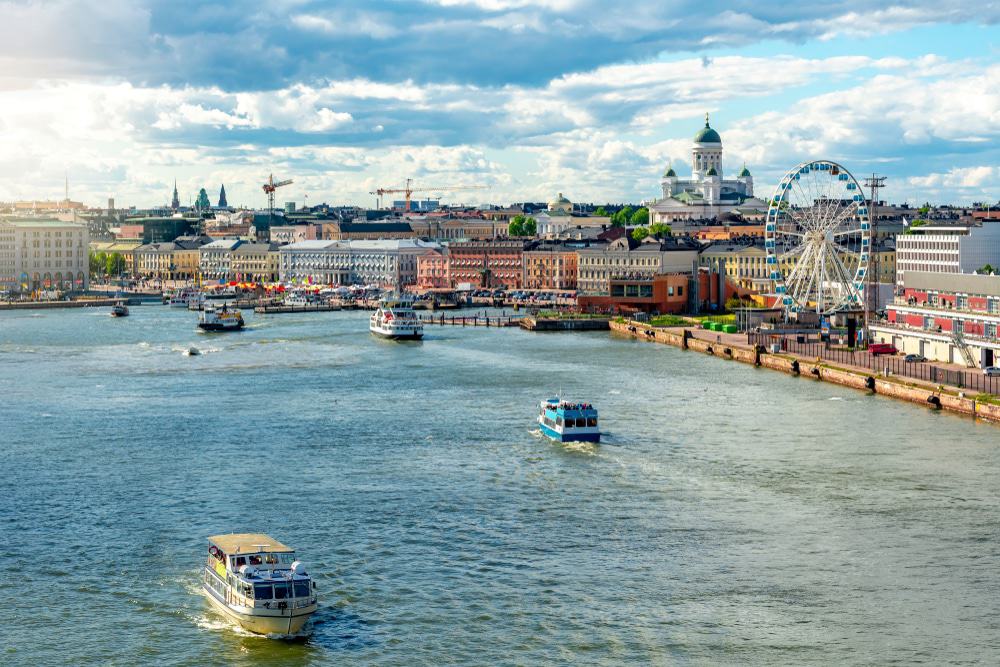 90-minute Helsinki Canal Boat Sightseeing Tour