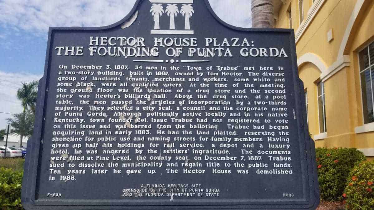 Hector House Plaza