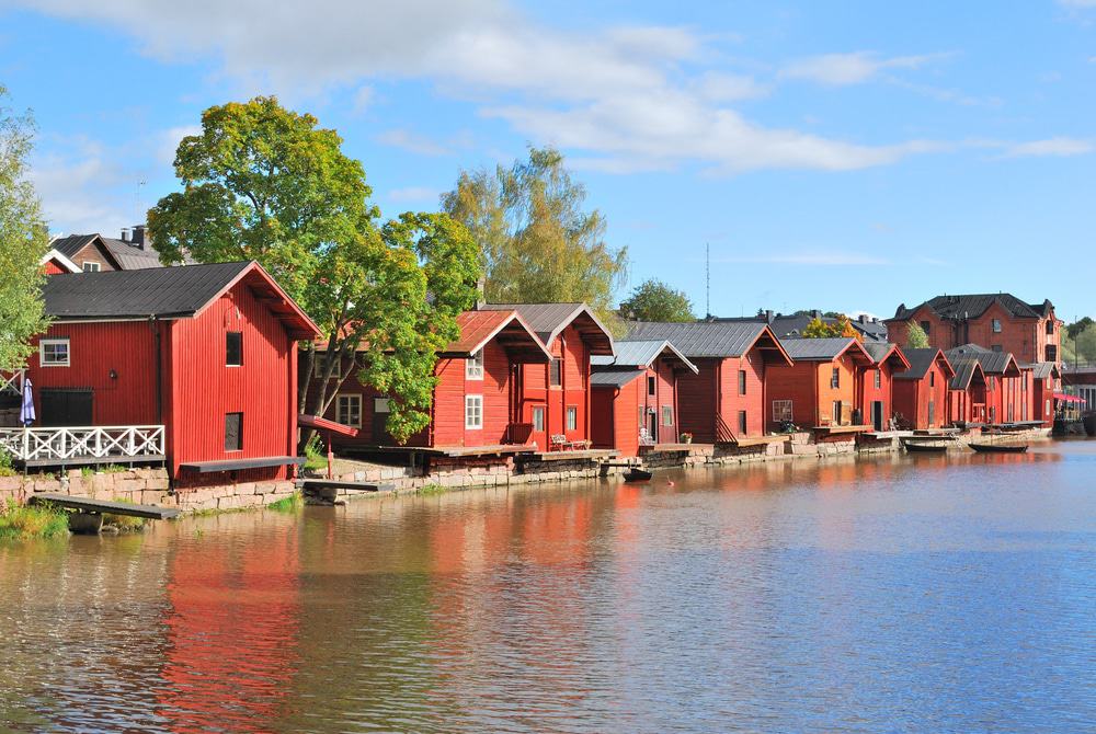 Helsinki Highlights and Porvoo Old Town Shore Excursion