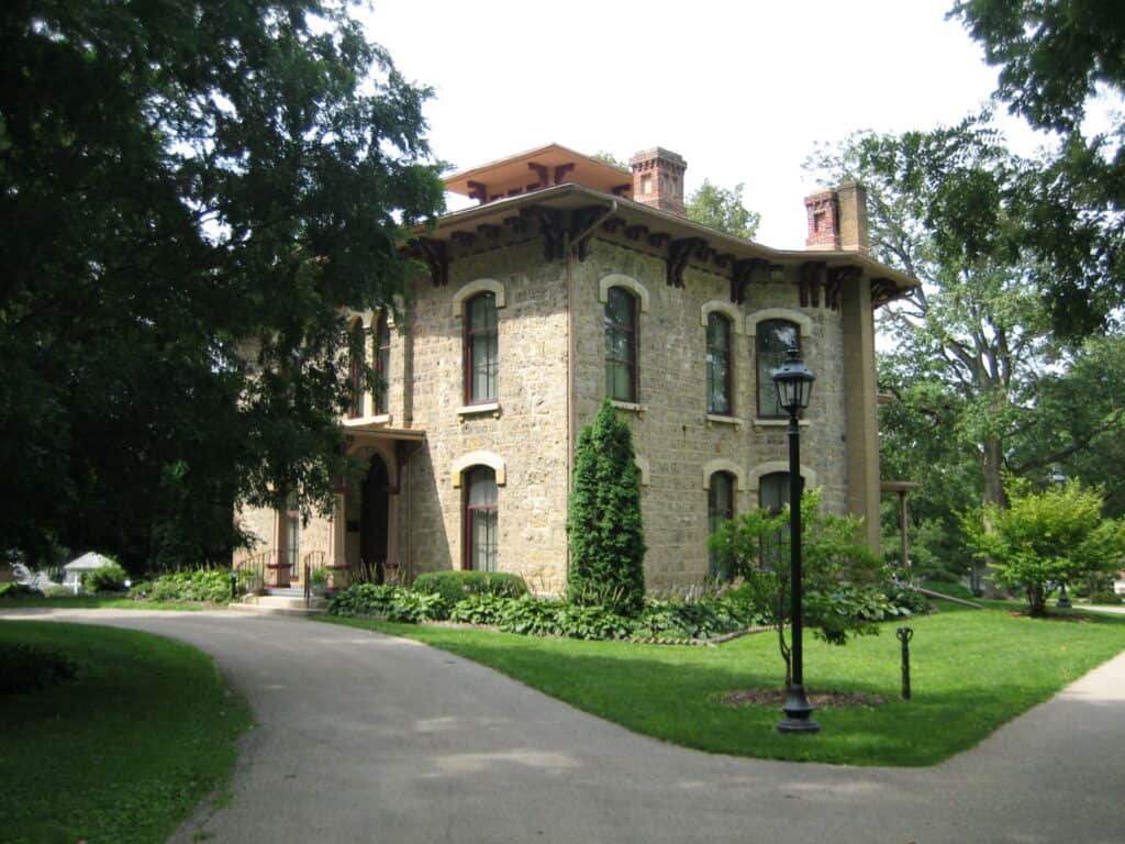 Stephenson County Historical Society Museum and Arboretum