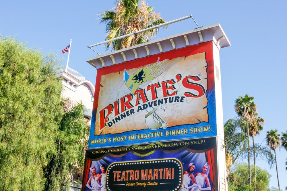 Take an Exciting Journey with Pirates Dinner Adventure