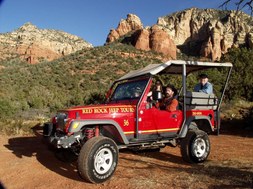 Canyons & Cowboys 2-Hour Jeep Tour from Sedona