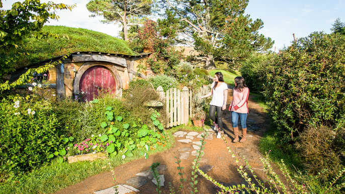 Executive-Style Hobbiton Movie Set Day-Tour from Auckland