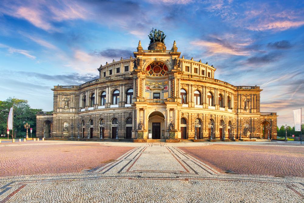 Hear Stories about Dresden while Seeing the Sites
