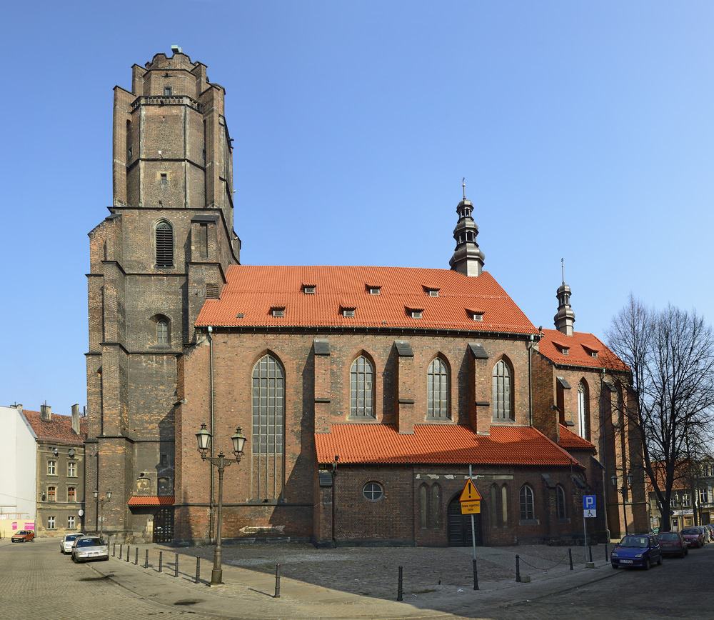 Kościół Wszystkich Świętych (Church of All Saints)