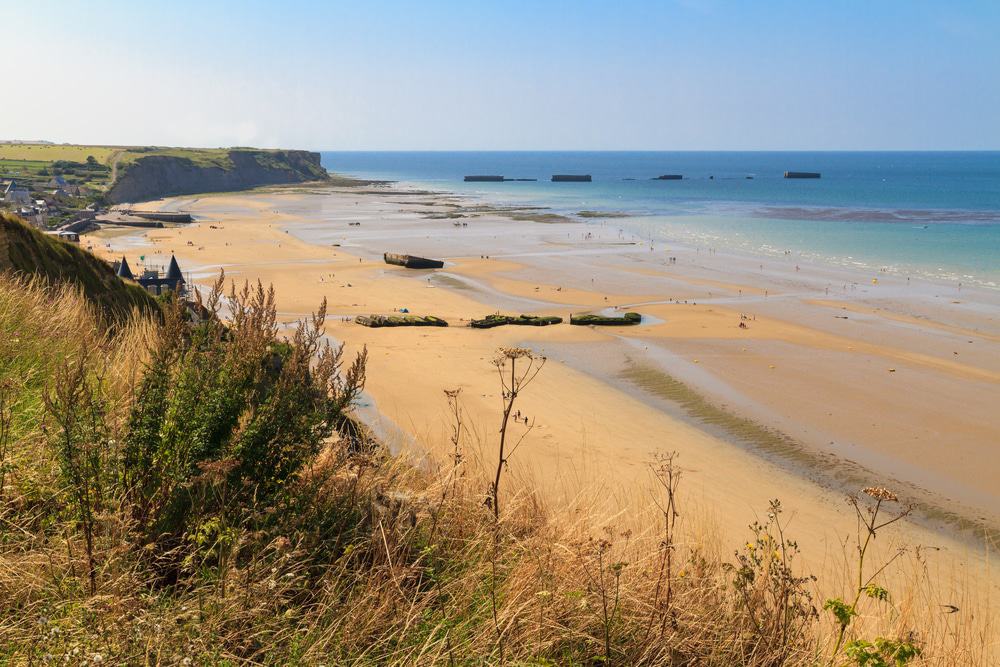 Normandy D-Day Beaches: Day Trip from Paris with Lunch