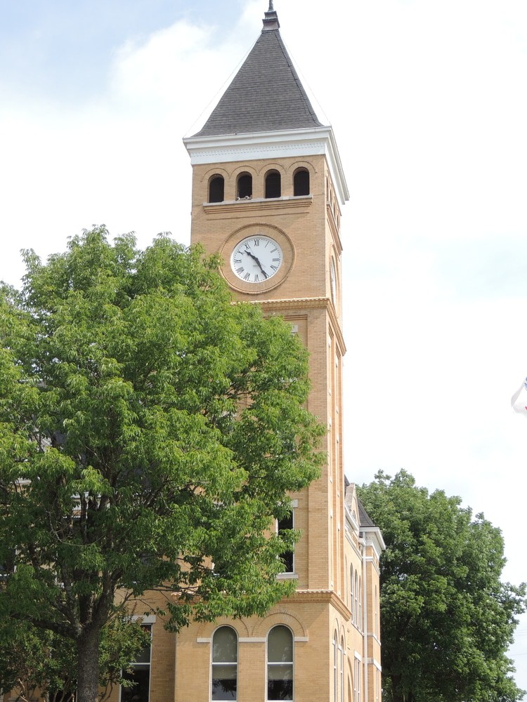 Saline County Courthouse