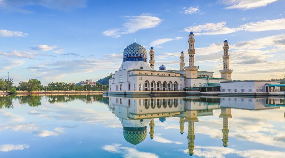 Visit Kota Kinabalu City Mosque