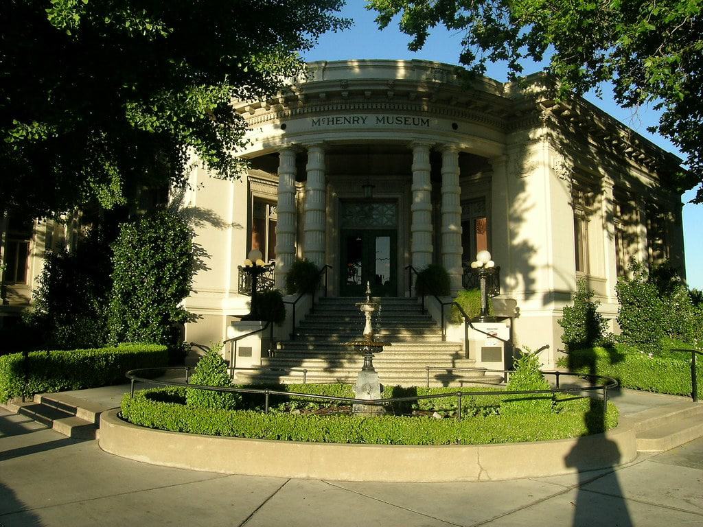 Visit the McHenry Museum in Modesto